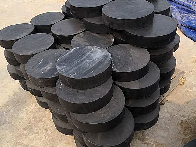 恩阳区板式橡胶支座由若干层橡胶片与薄钢板经加压硫化
